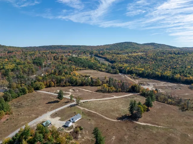 $949,000 | 120 Deering Center Road, Deering, NH 03244