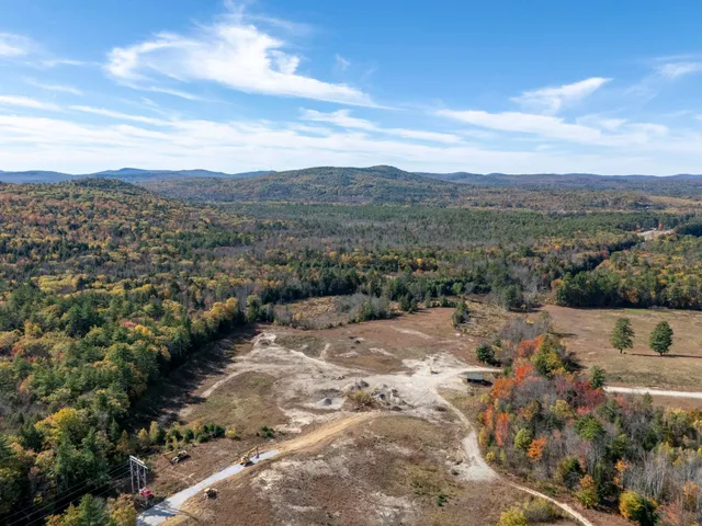 $949,000 | 120 Deering Center Road, Deering, NH 03244