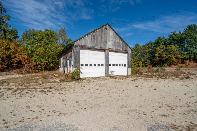 $949,000 | 120 Deering Center Road, Deering, NH 03244