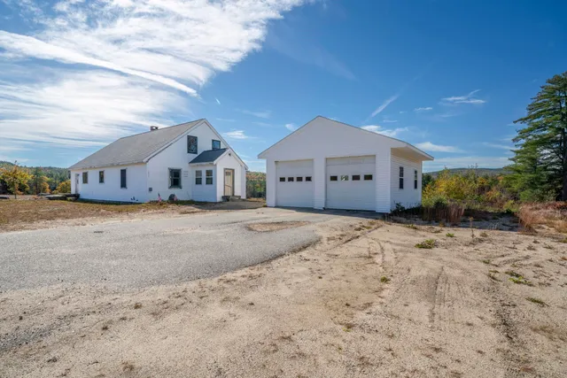$949,000 | 120 Deering Center Road, Deering, NH 03244