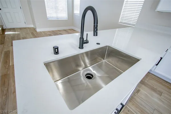 $1,700 | 2108 Sandy Lane, Las Vegas, NV 89115