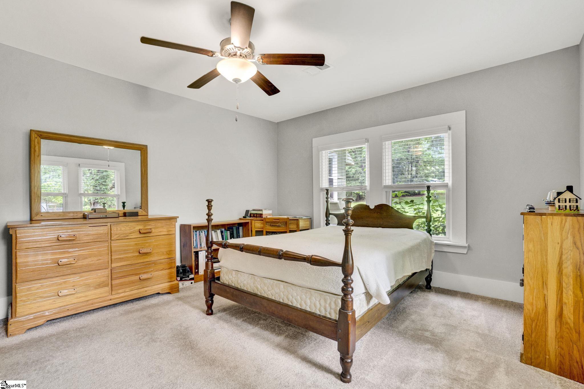 403 Trussell Street Honea Path, SC 29654 - Photo 9 of 37