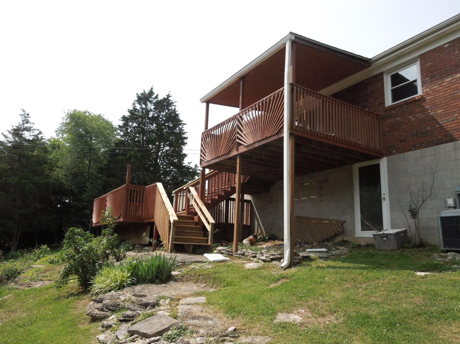 940 Taylor Road Danville, KY 40422 - Photo 4 of 51 Listing Photo