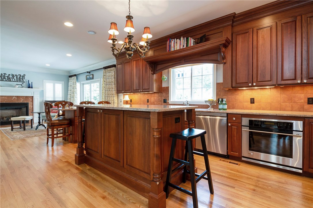 193 Crestwood Road Warwick, RI 02886 - Photo 11 of 40