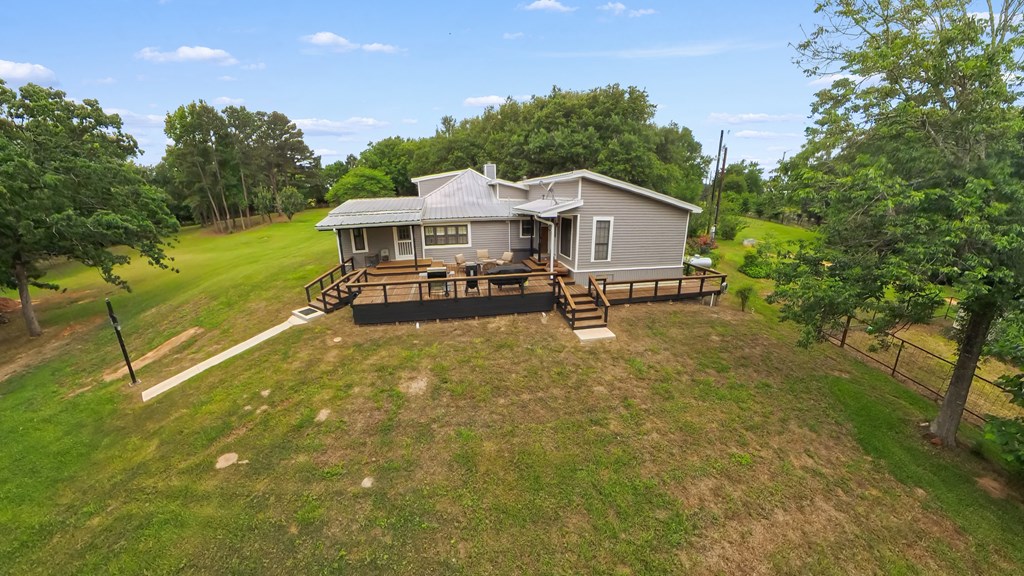 380 An County Road Palestine, TX 75803 - Photo 10 of 62
