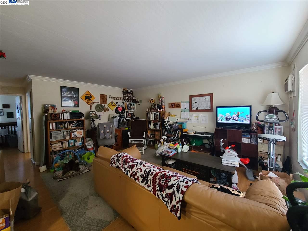 568 St John Street, Unit 8 Pleasanton, CA 94566 - Photo 4 of 5