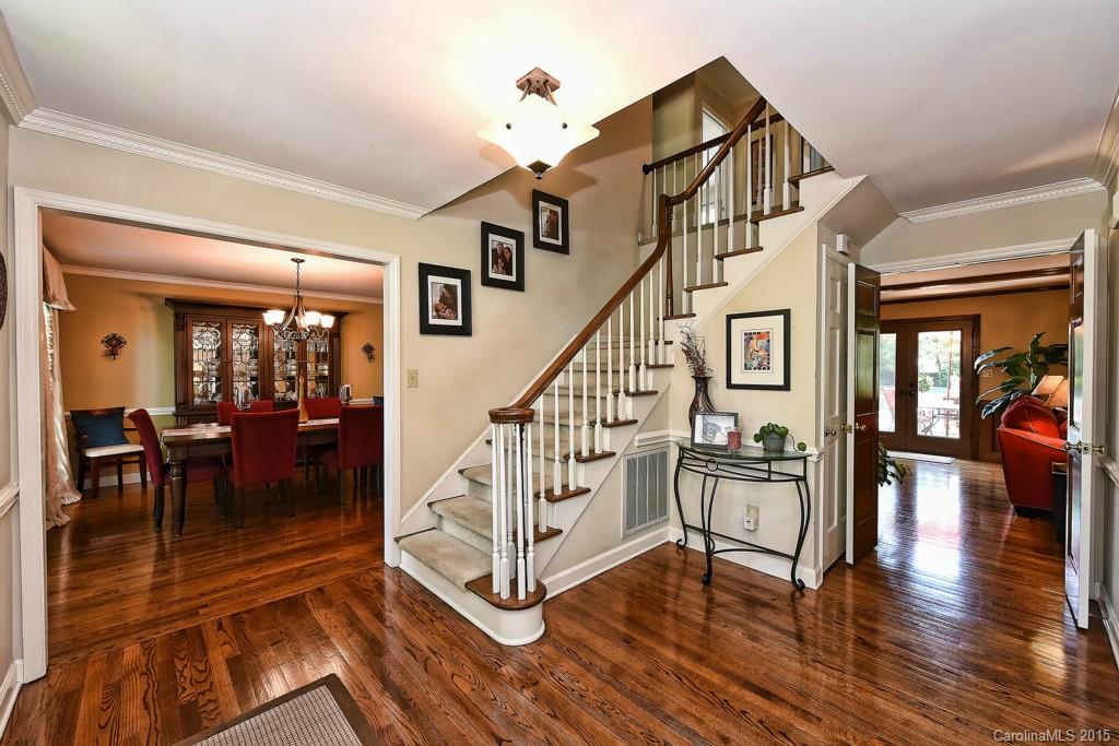 2308 Wolfe Ridge Road Charlotte, NC 28210 - Photo 2 of 24 Gallery Image 2