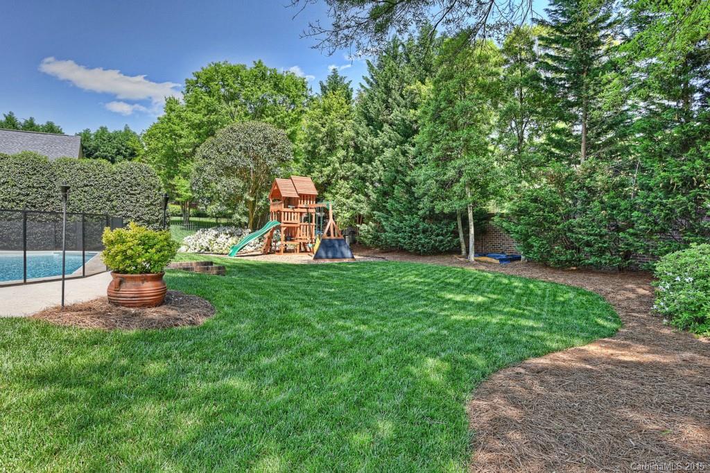 2308 Wolfe Ridge Road Charlotte, NC 28210 - Photo 22 of 24 Gallery Image 22