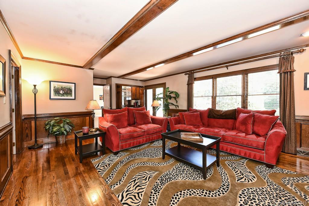 2308 Wolfe Ridge Road Charlotte, NC 28210 - Photo 5 of 24 Gallery Image 5