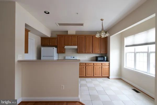 $3,350 | 1017 Grand Champion Drive, Rockville, MD 20850