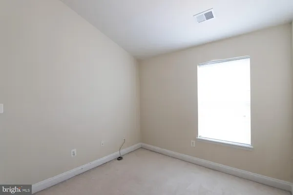 $3,350 | 1017 Grand Champion Drive, Rockville, MD 20850