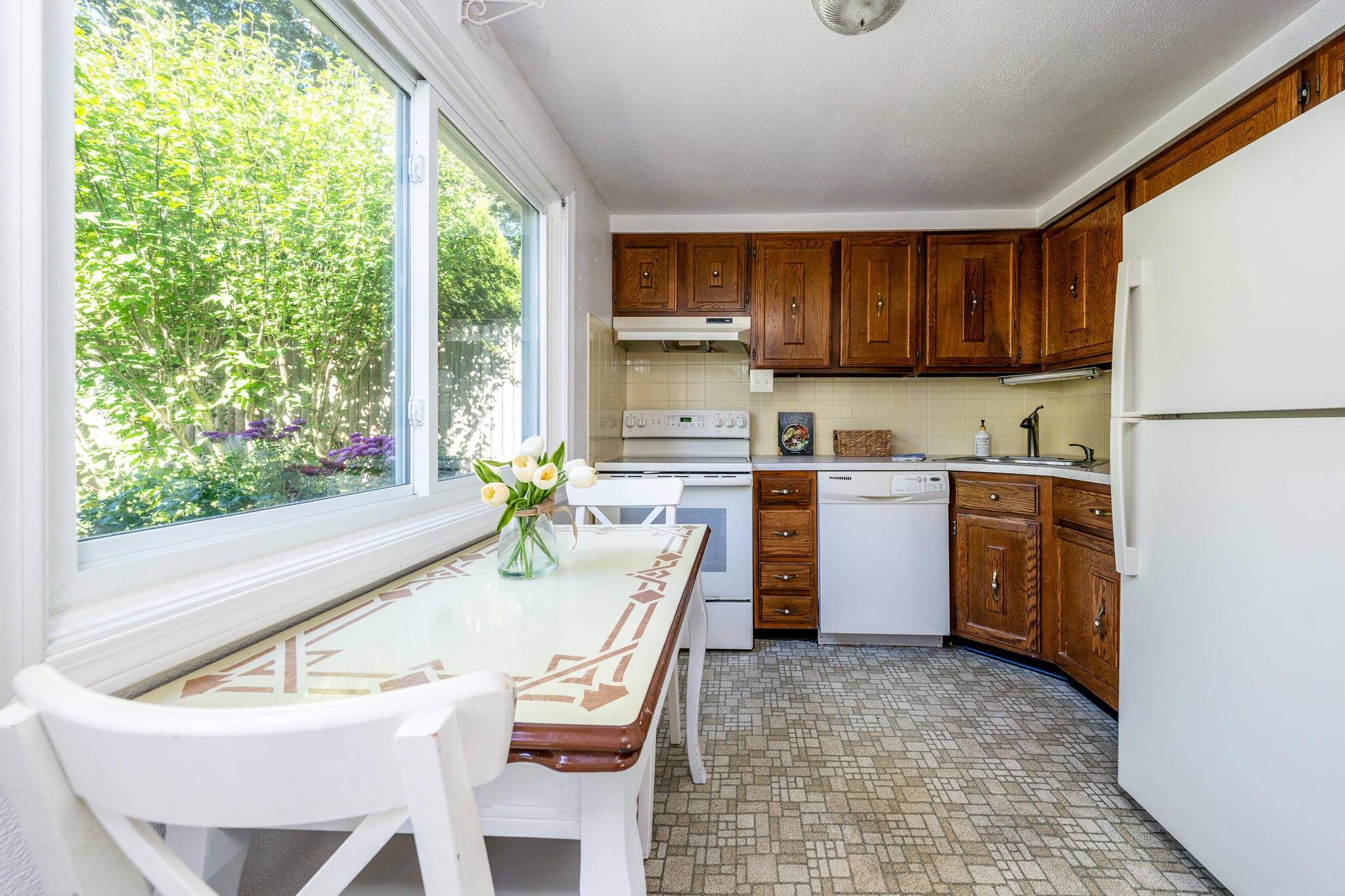 31 Katharyn Michael Road Yarmouth Port, MA 02675 - Photo 13 of 24 kitchen3