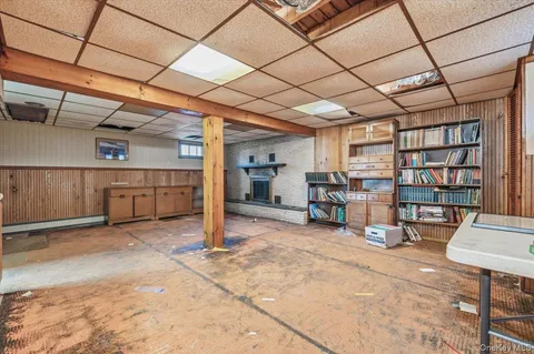 $599,000 | 158 Burns Avenue, Hicksville, NY 11801