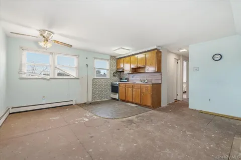 $599,000 | 158 Burns Avenue, Hicksville, NY 11801