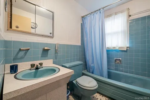 $599,000 | 158 Burns Avenue, Hicksville, NY 11801