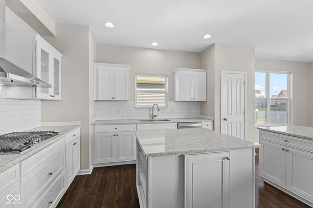 $409,000 | 4539 Maldenhair Drive, Indianapolis, IN 46239