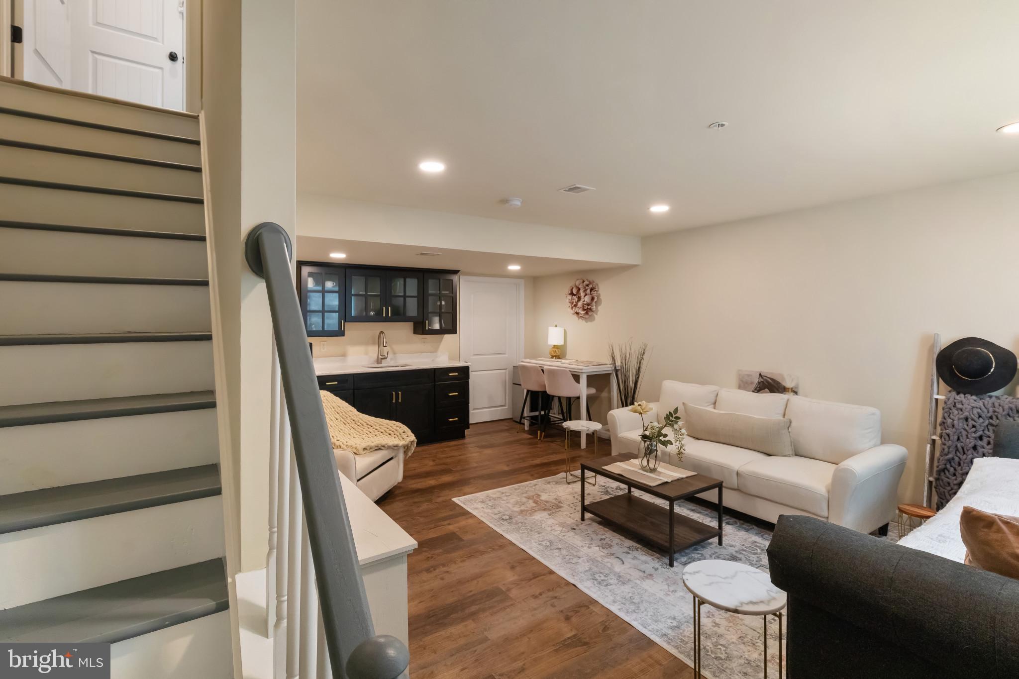 508 Byler Circle Lebanon, PA 17042 - Photo 13 of 33 a living room with furniture and a wooden floor