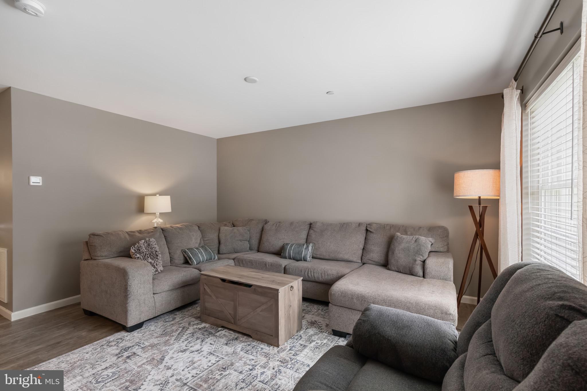 508 Byler Circle Lebanon, PA 17042 - Photo 5 of 33 a living room with furniture and a couch