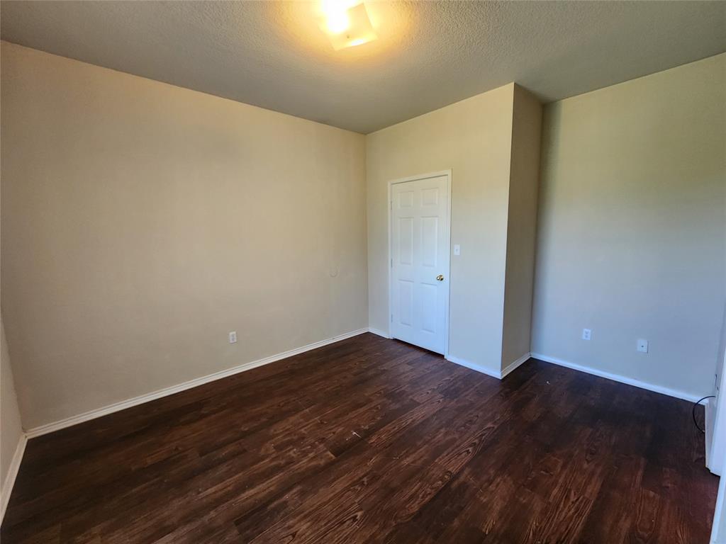 106 Collett Court Weatherford, TX 76088 - Photo 13 of 20