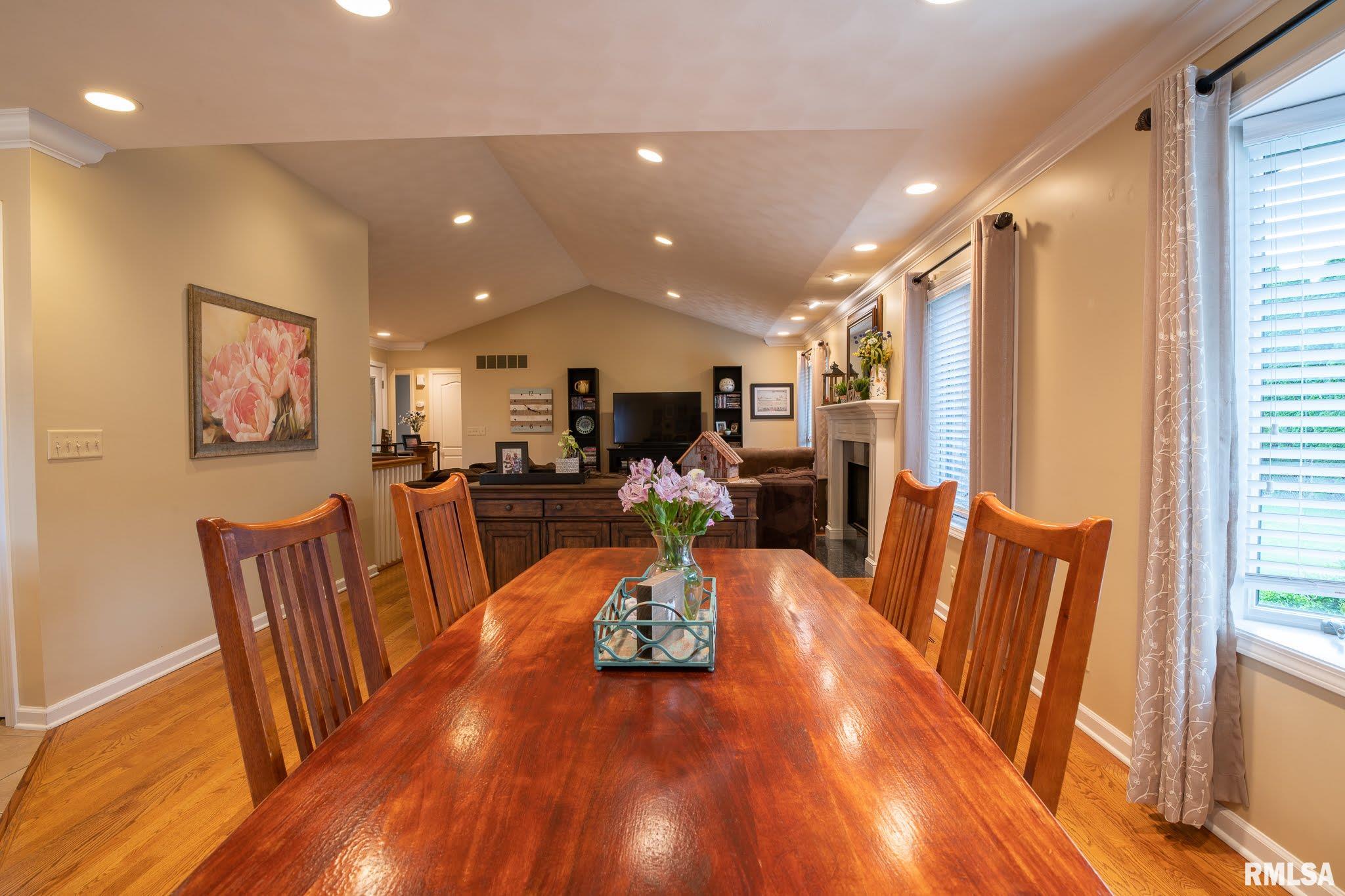 10 Forestview Road Morton, IL 61550 - Photo 12 of 48 Gallery Image 12