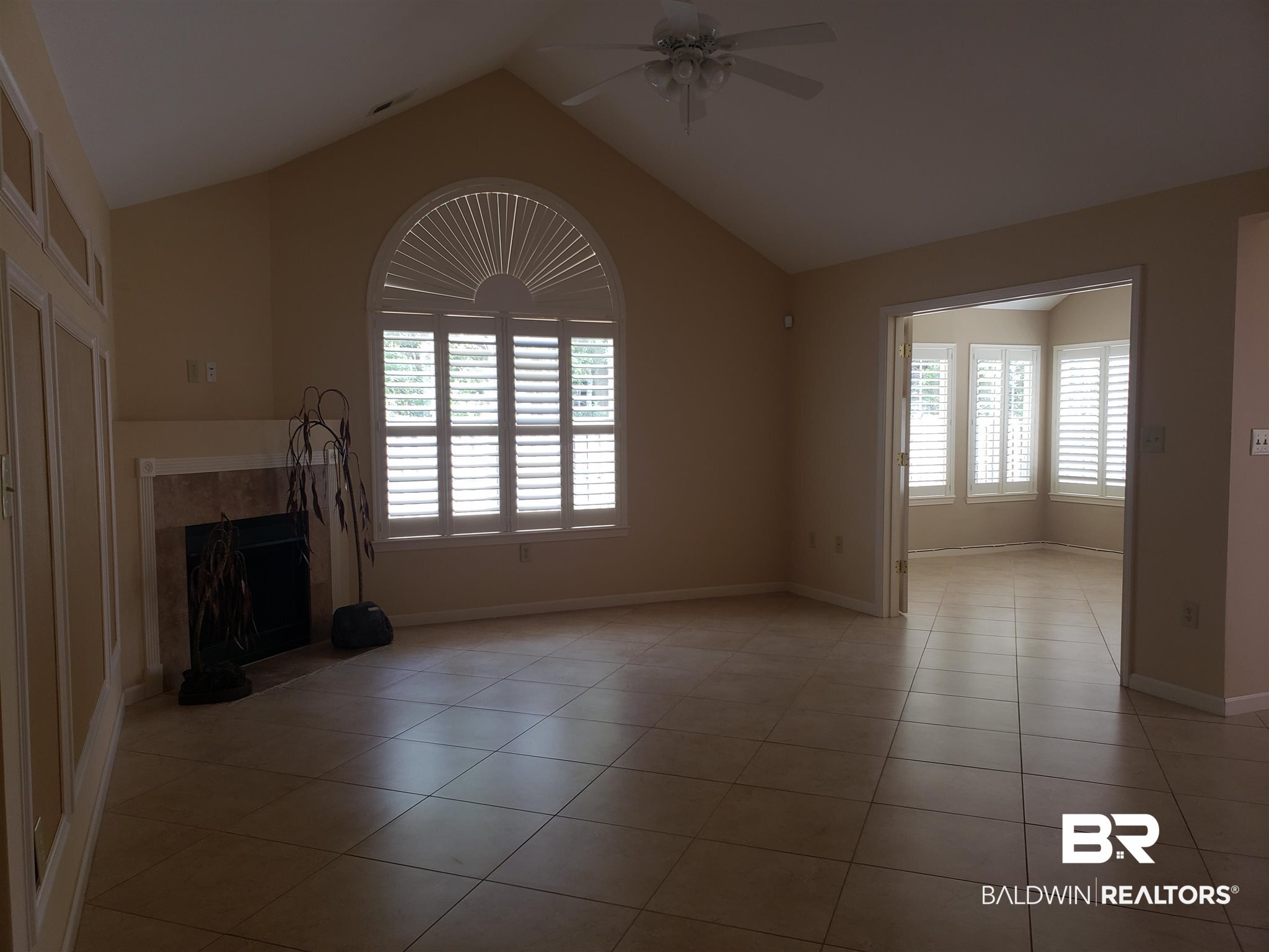 204 Wyld Palms Drive, Unit 204 Foley, AL 36535 - Photo 7 of 34 Living area