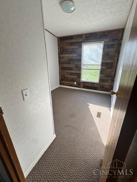 6139 Belfast Road Goshen, OH 45122 - Photo 4 of 26