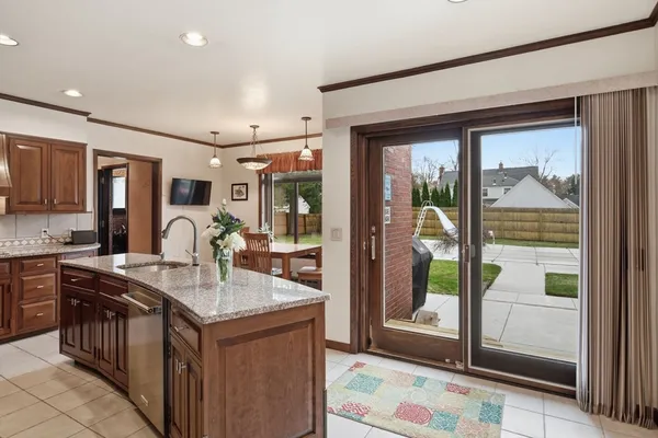 $769,900 | 31 Briarcliff Road, Longmeadow, MA 01106