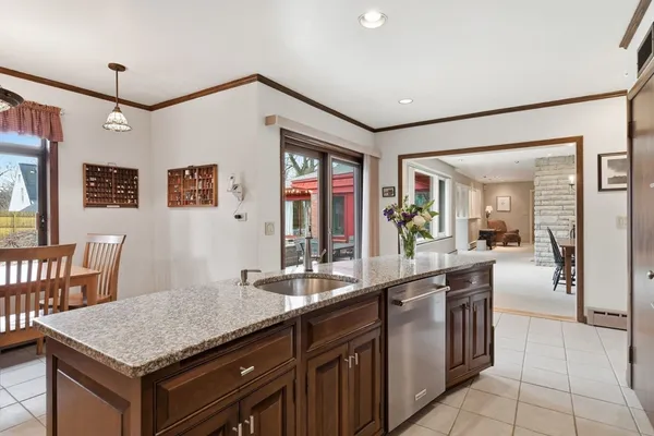 $769,900 | 31 Briarcliff Road, Longmeadow, MA 01106