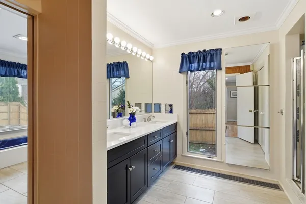 $769,900 | 31 Briarcliff Road, Longmeadow, MA 01106