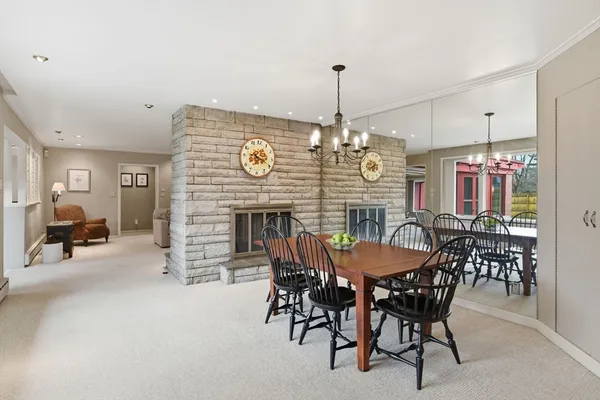 $769,900 | 31 Briarcliff Road, Longmeadow, MA 01106