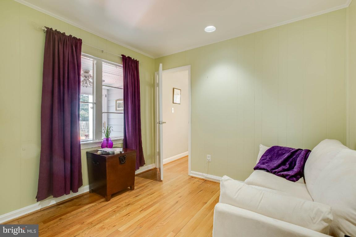 9106 Walden Road Silver Spring, MD 20901 - Photo 19 of 37