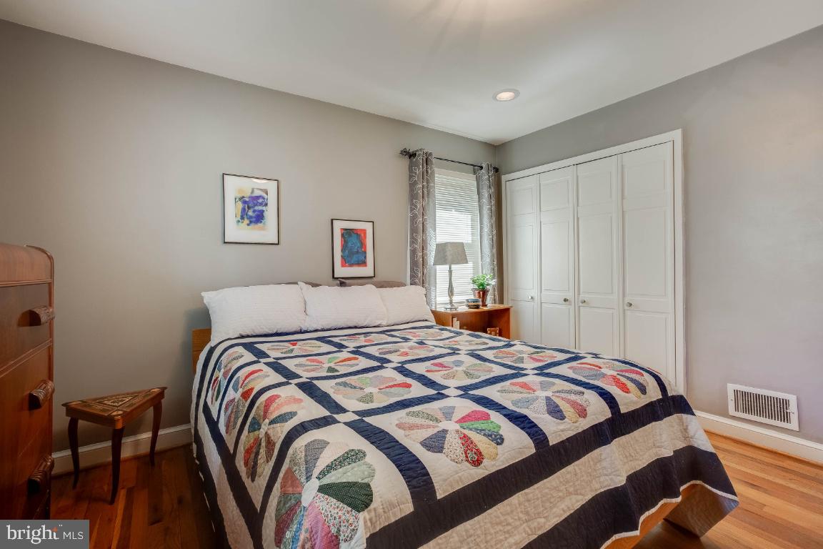 9106 Walden Road Silver Spring, MD 20901 - Photo 21 of 37