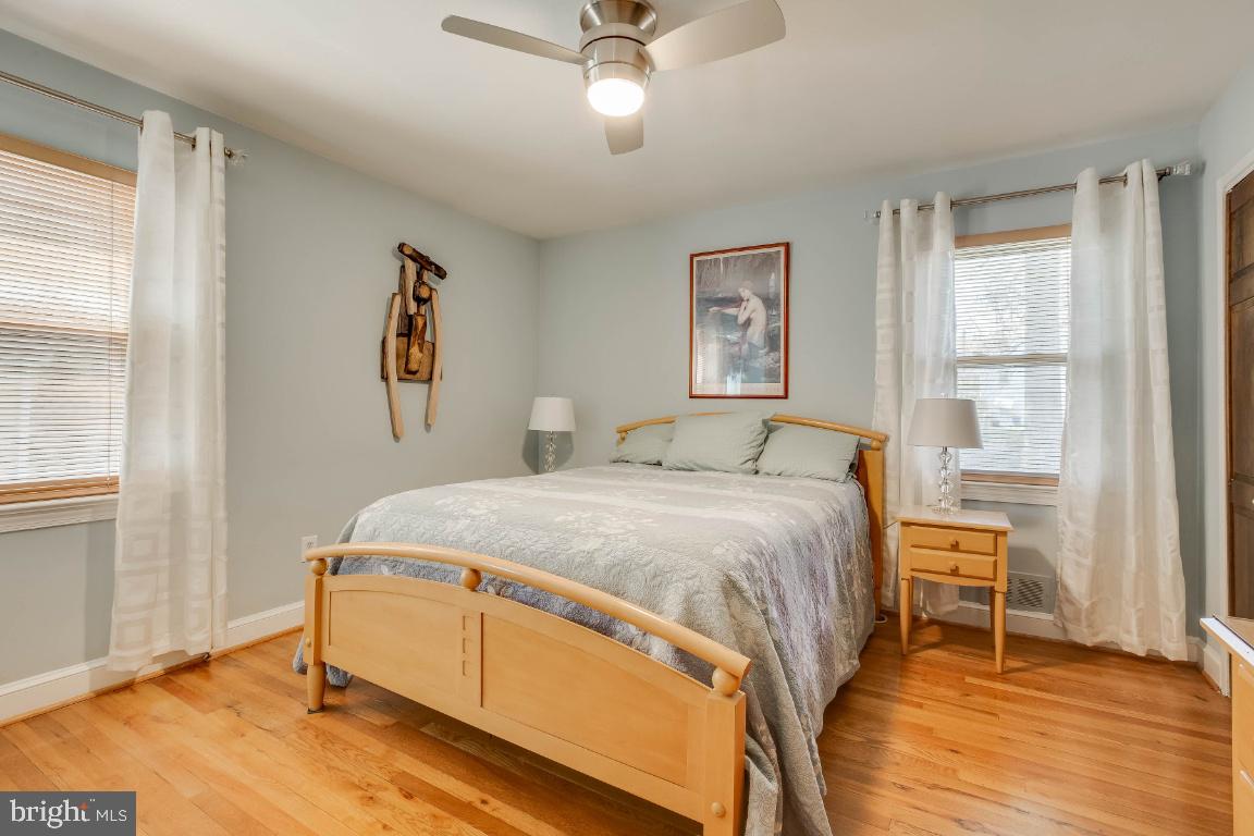 9106 Walden Road Silver Spring, MD 20901 - Photo 23 of 37