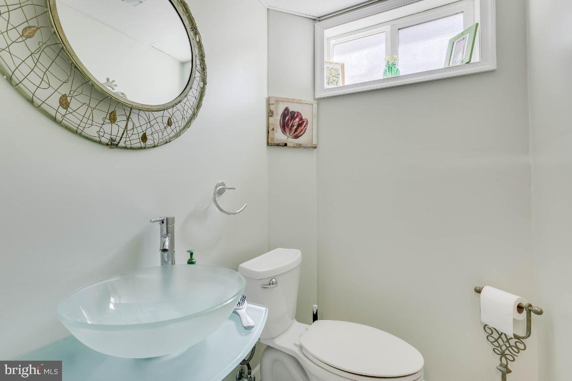 9106 Walden Road Silver Spring, MD 20901 - Photo 32 of 37