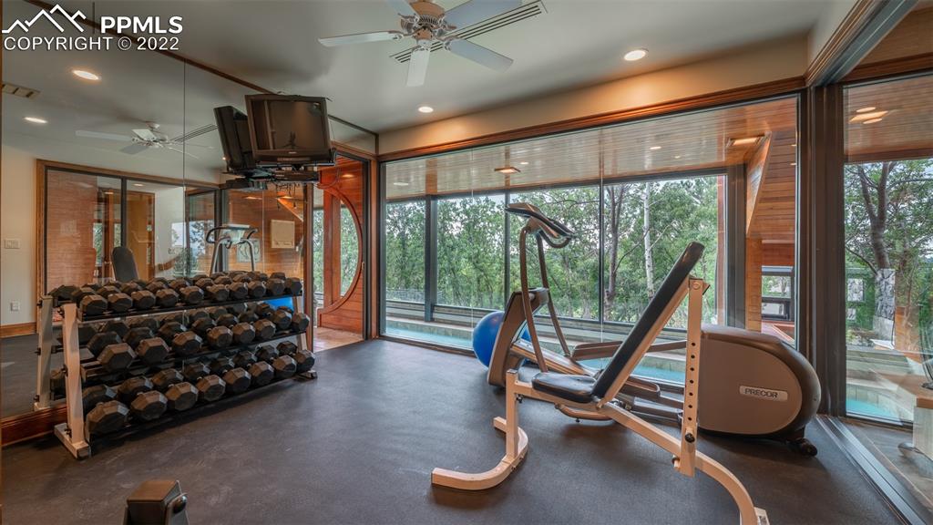 105 Marland Road Colorado Springs, CO 80906 - Photo 34 of 50 a view of a room with gym equipment