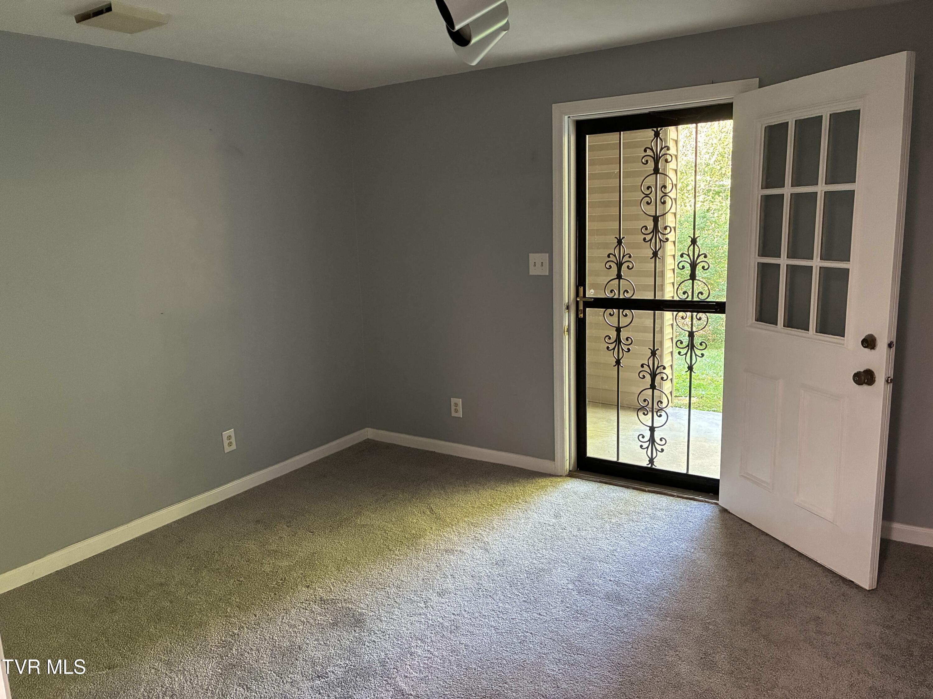 1833 Presswood Road Johnson City, TN 37604 - Photo 18 of 40 photo19