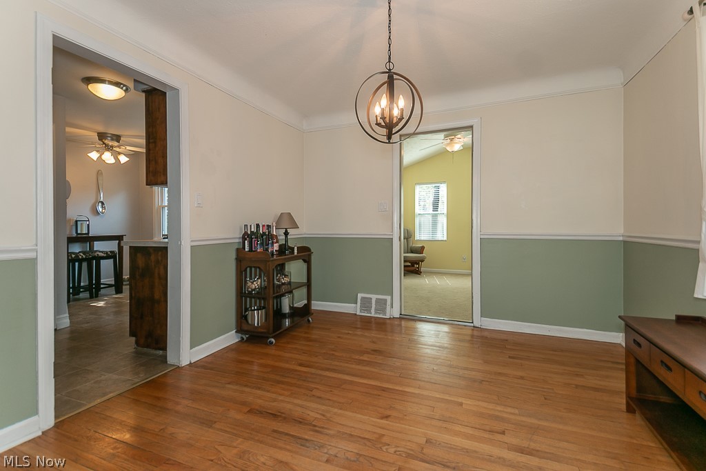 1100 Churchill Road Lyndhurst, OH 44124 - Photo 10 of 31