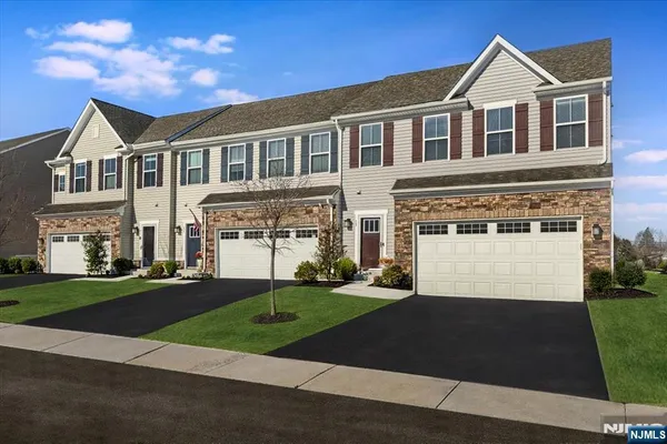 $499,900 | 13 Sierra Place, Sparta, NJ 07871