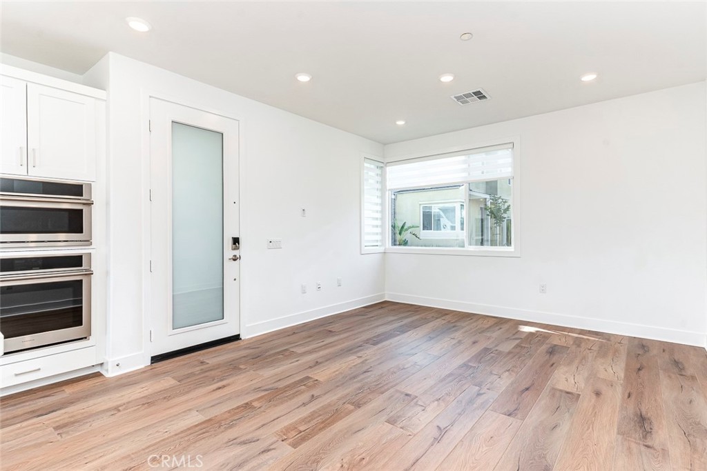 1064 Citron Road Fullerton, CA 92833 - Photo 8 of 37