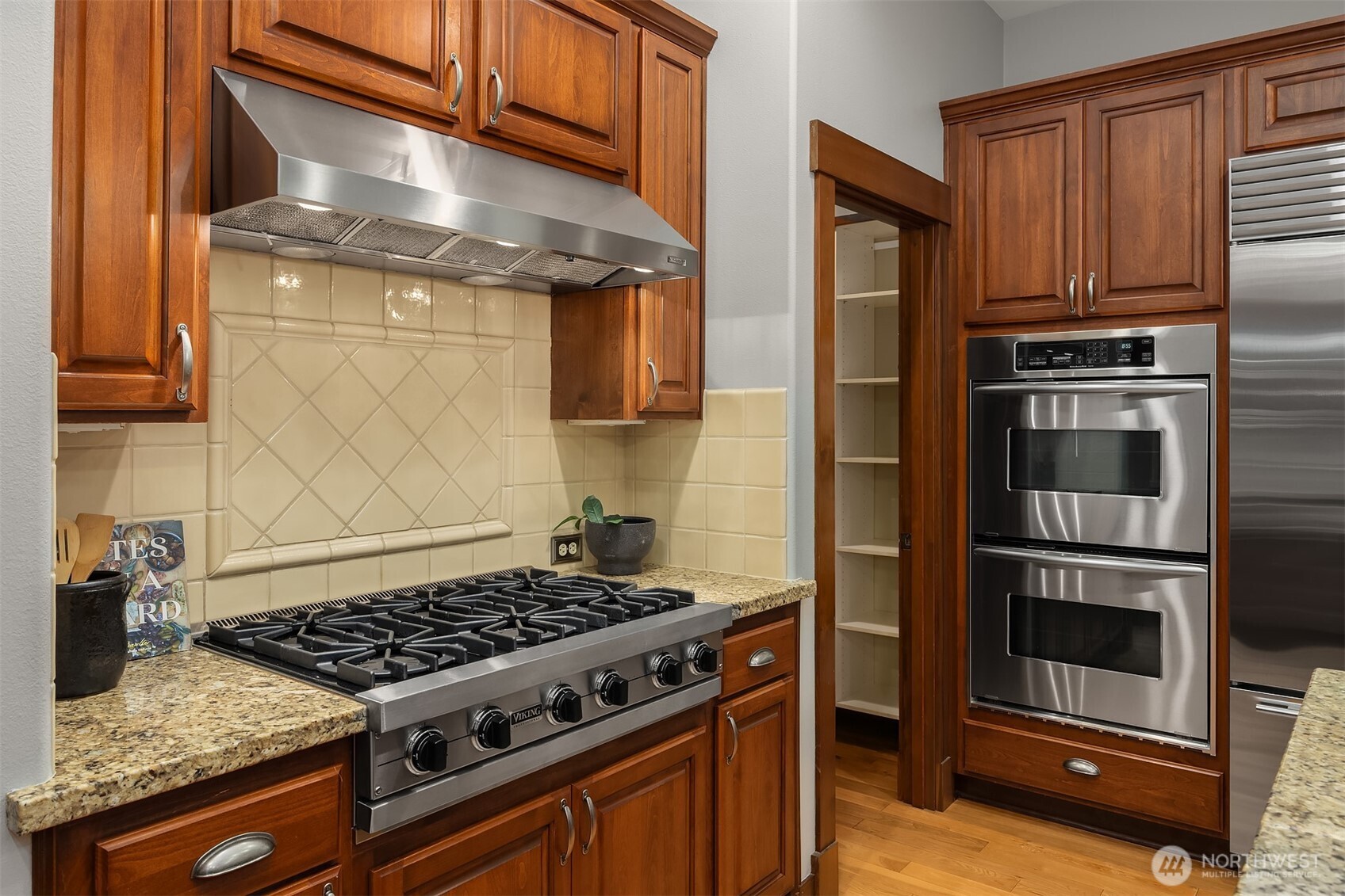 2989 Northeast Davis Loop Issaquah, WA 98029 - Photo 16 of 40