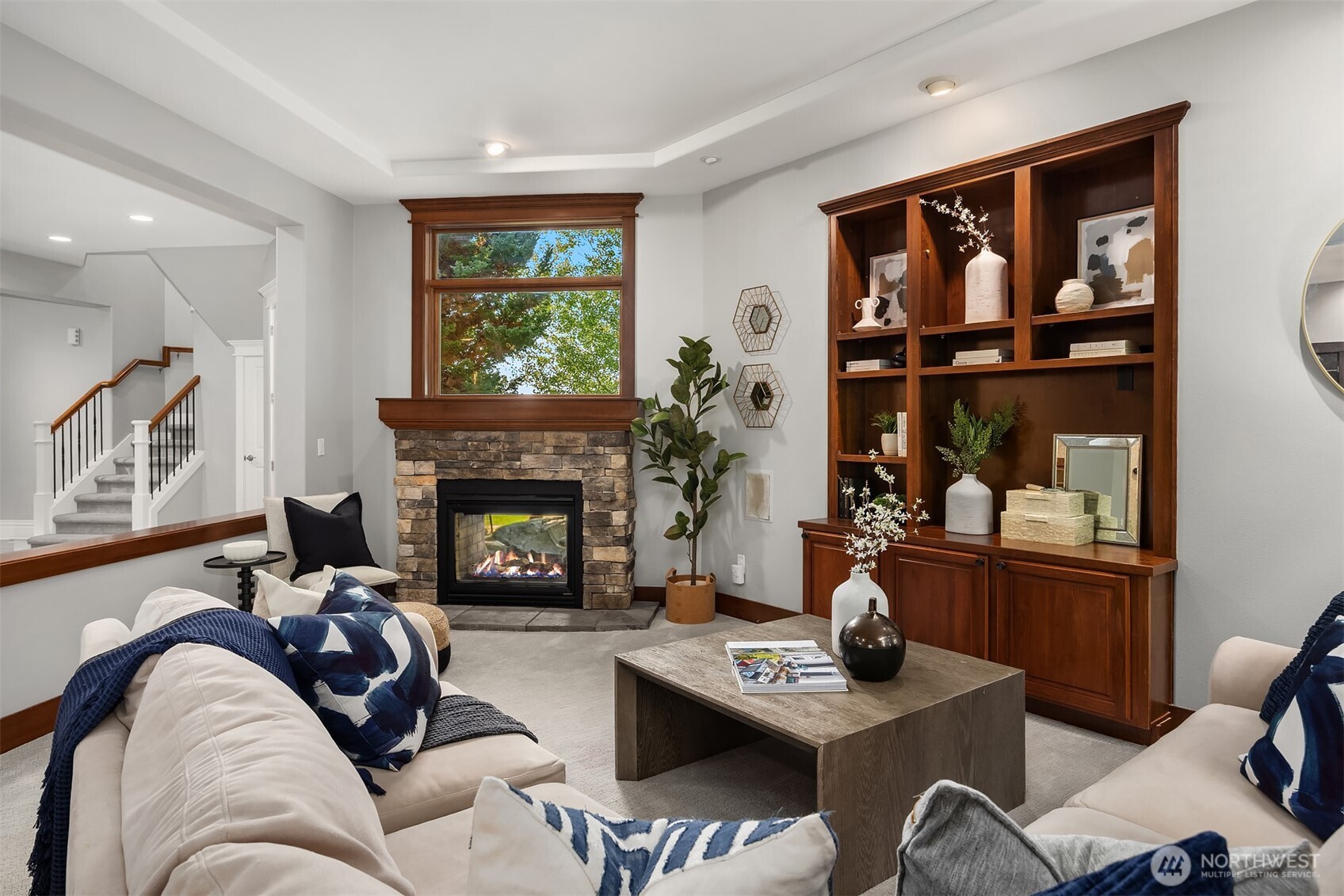 2989 Northeast Davis Loop Issaquah, WA 98029 - Photo 9 of 40