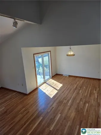 a view of a room with shelf