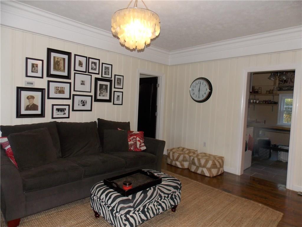 1535 Marshall Road Monaca, PA 15061 - Photo 2 of 19 Gallery Image 2