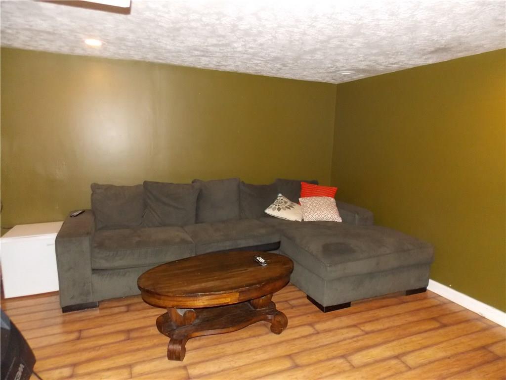 1535 Marshall Road Monaca, PA 15061 - Photo 15 of 19 Gallery Image 15