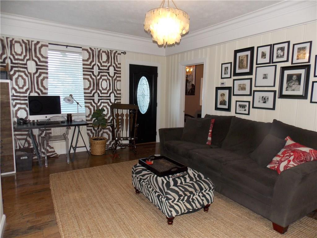 1535 Marshall Road Monaca, PA 15061 - Photo 3 of 19 Gallery Image 3