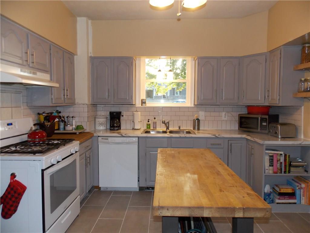 1535 Marshall Road Monaca, PA 15061 - Photo 5 of 19 Gallery Image 5