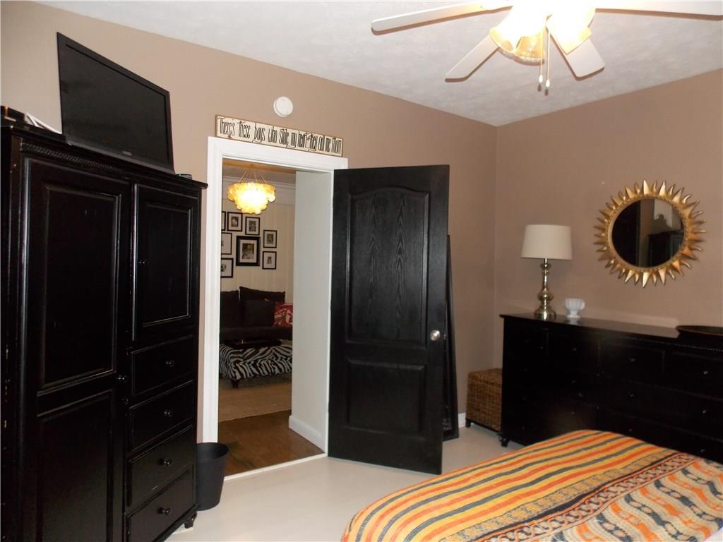 1535 Marshall Road Monaca, PA 15061 - Photo 9 of 19 Gallery Image 9