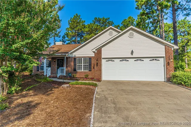$405,000 | 8 White Court, Pinehurst, NC 28374