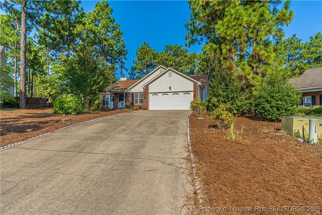 $405,000 | 8 White Court, Pinehurst, NC 28374