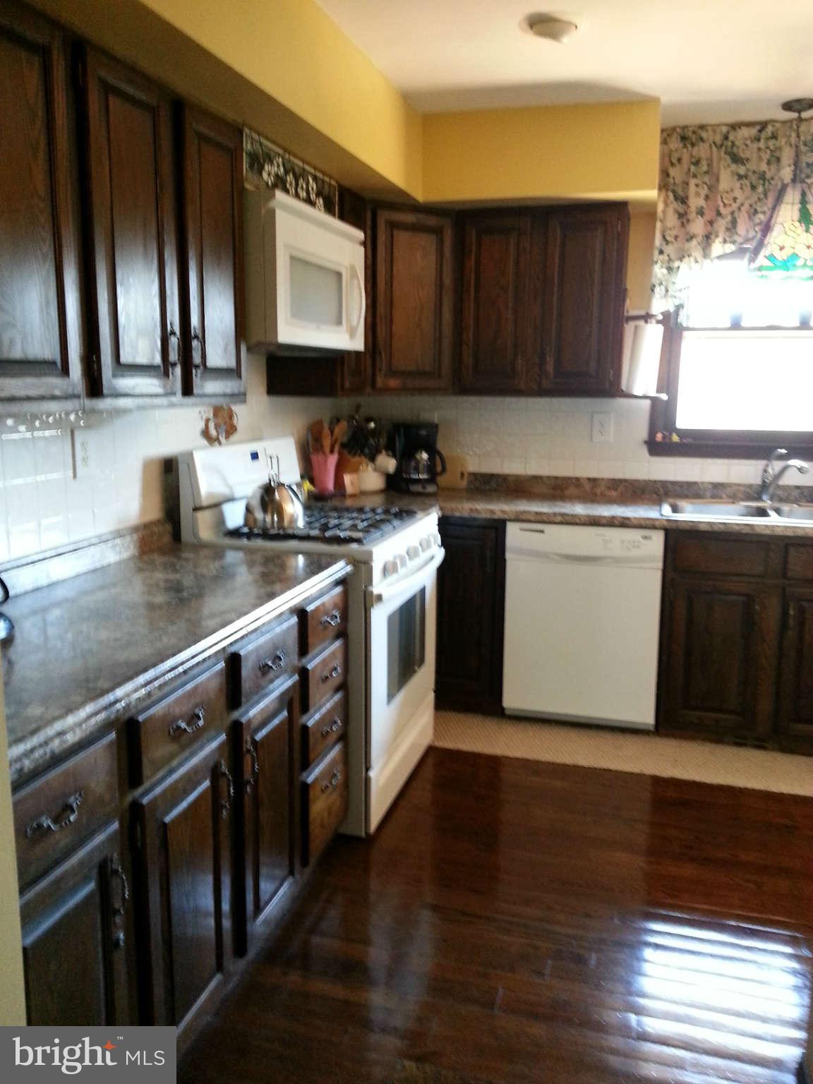 11433 Renner Road Keymar, MD 21757 - Photo 8 of 17 Kitchen